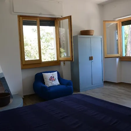 Apartment Corrias *